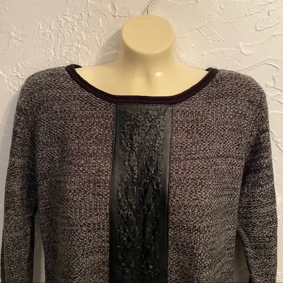 Fresh 3/4 Sleeve Sweater, Size M - Picture 4 of 10